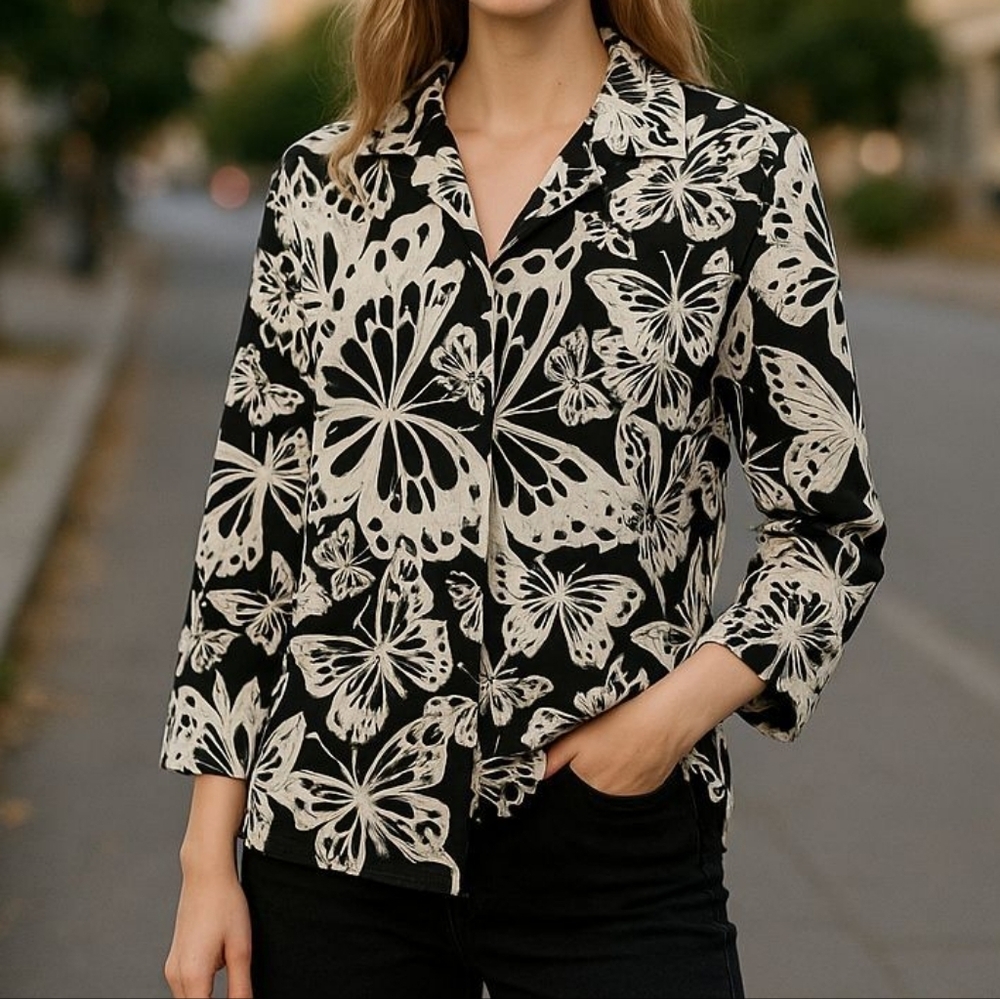 ALIA Womens Top Size Large White Black Butterfly Print 3/4 Sleeve Button Up
